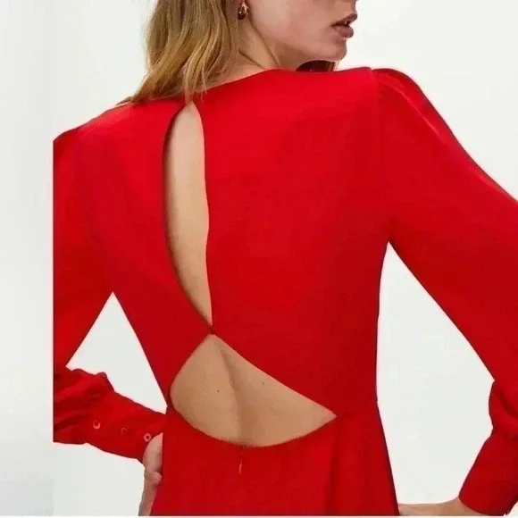 Aritzia Hampton Slit Dress​​​​​​​​​​​​​​